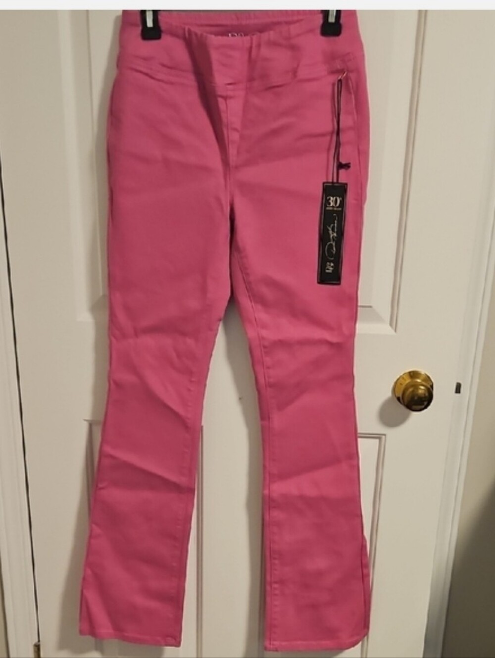NWT DG2 Diane Gilman New Classic Stretch Jeans Pink Women's Size 4